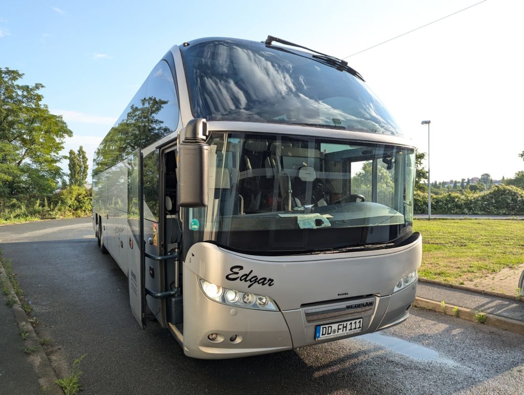 Neoplan Cityliner von vorne